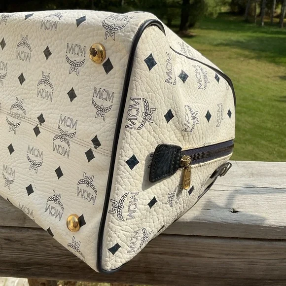 MCM Authentic Vintage Monogram Boston Bag – EUC 👜 - Picture 11 of 13